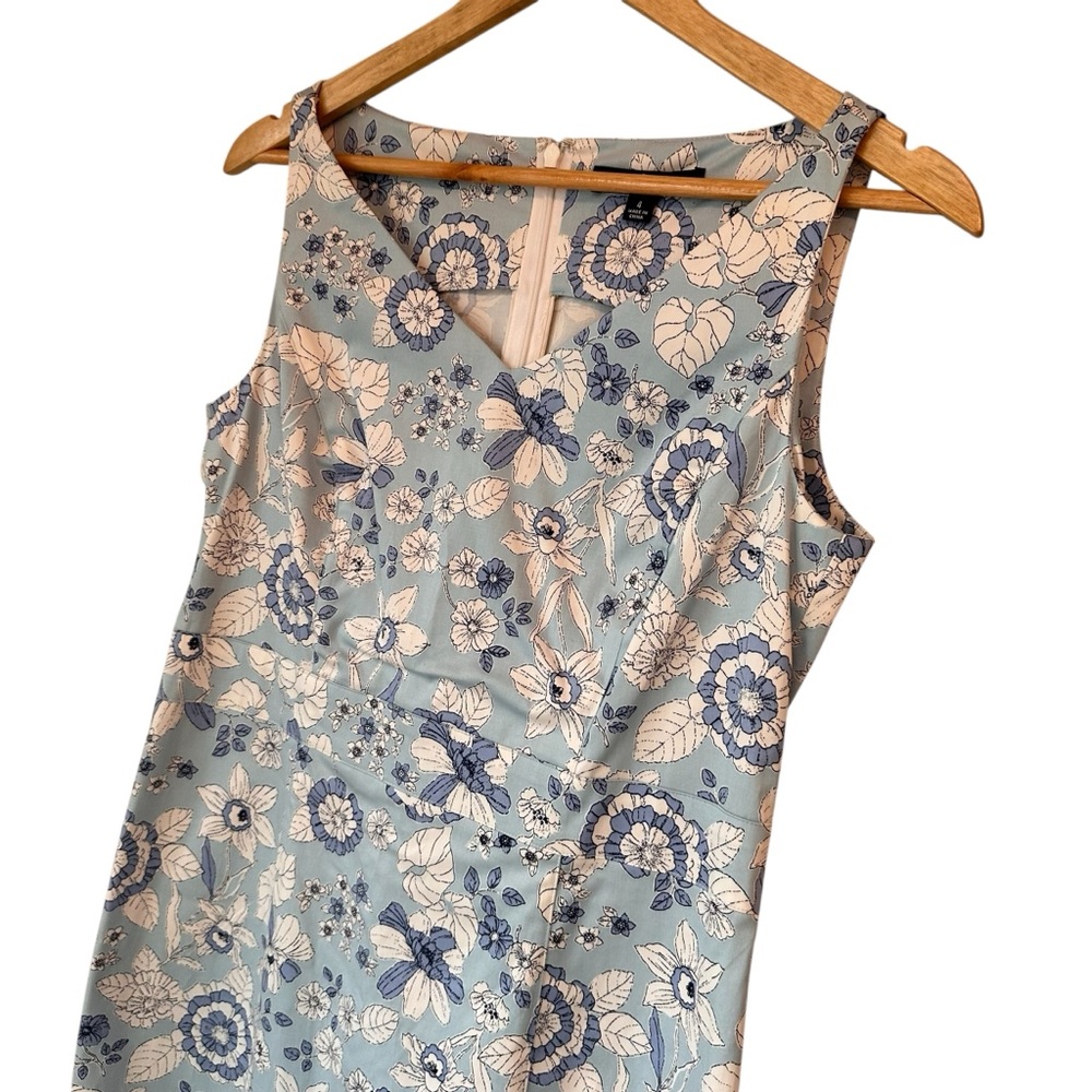 Brooks Brothers Blue and White Stretch Cotton Seersucker Floral Midi Dress, 4 - Picture 4 of 14